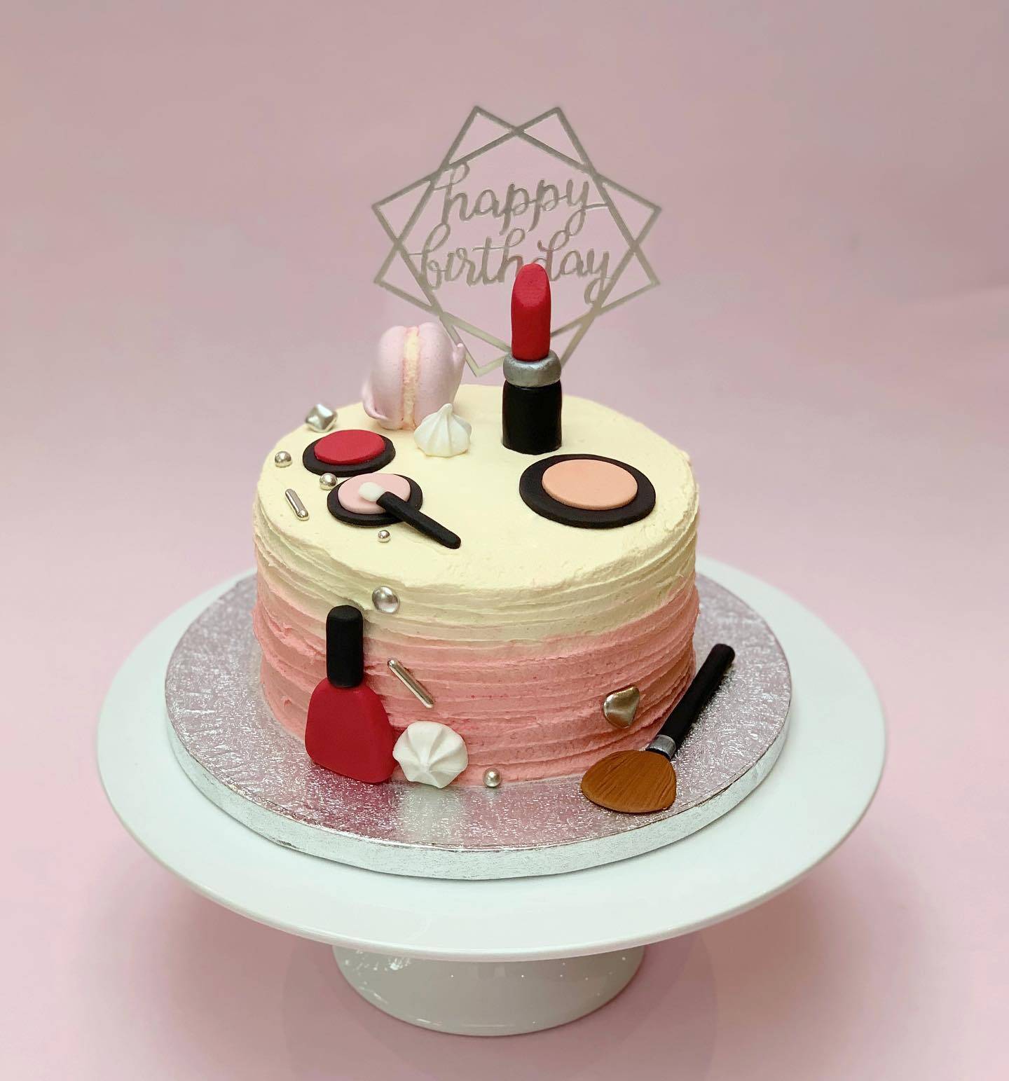 Make up Edible Cake Topper