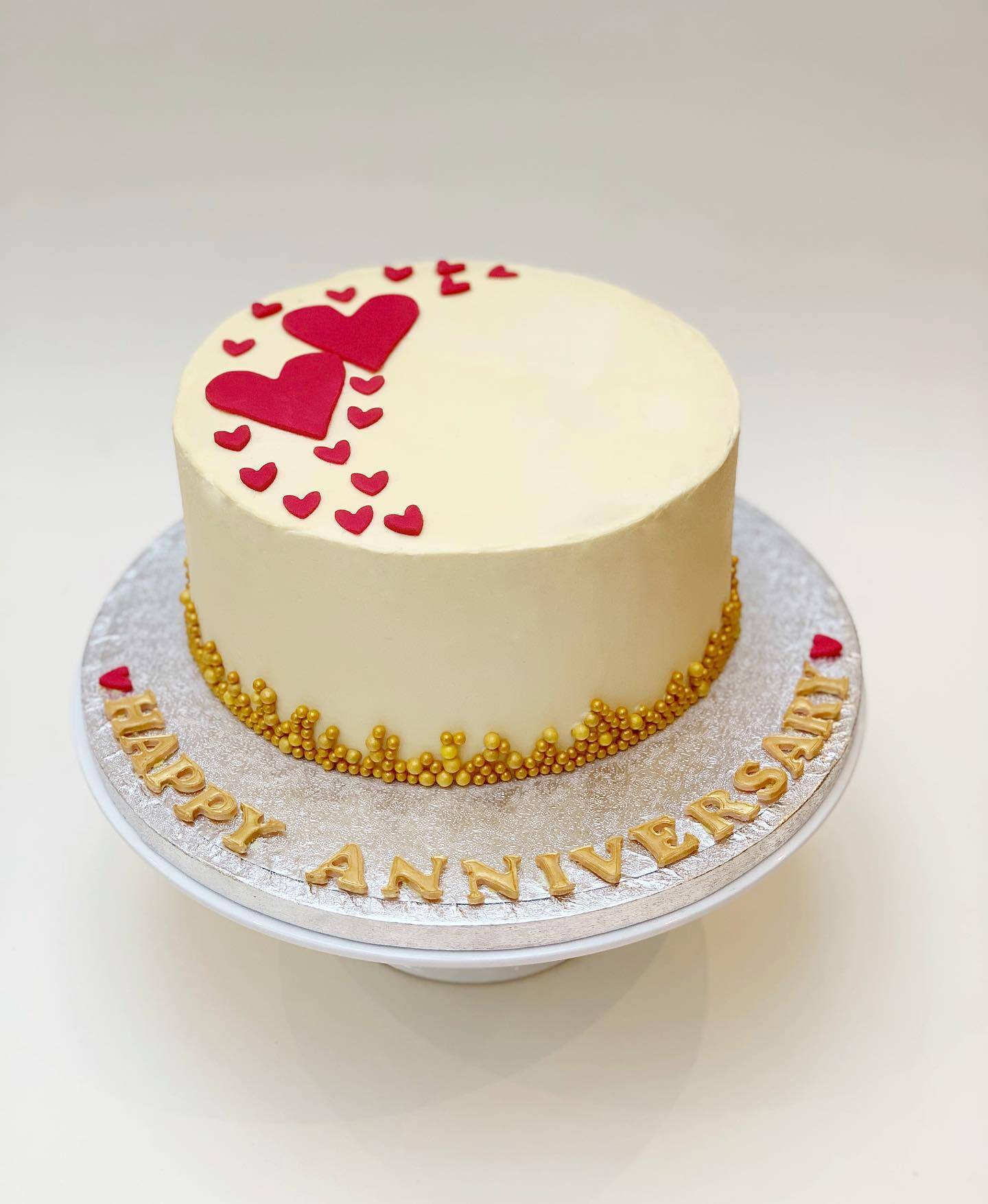 Bespoke Heart Cake