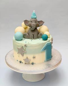 Elephant Cake with White Chocolate